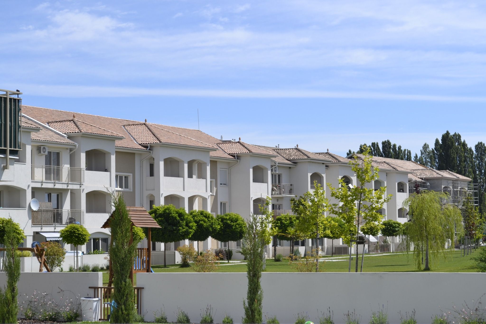 BJB_Dunaszerdahely_Alicante_lakopark_1
